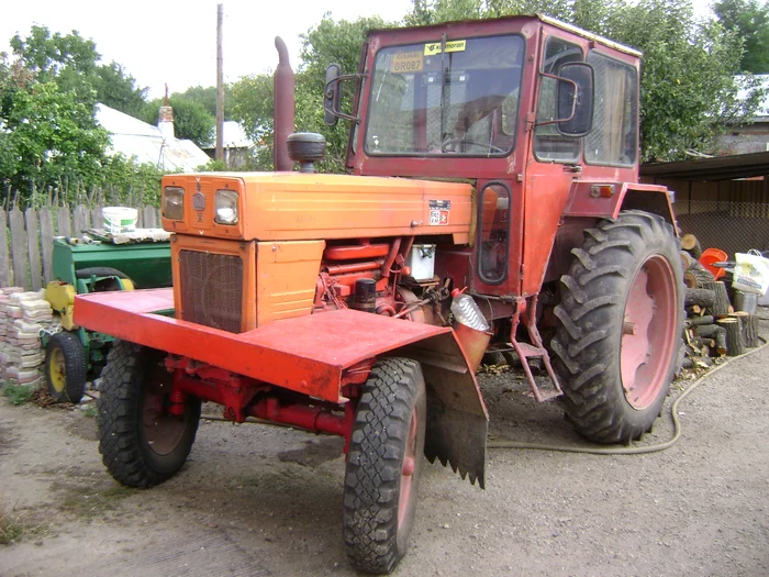 Tractor