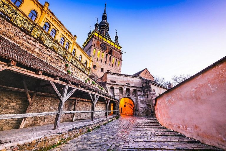 Sighisoara-shutterstock-small