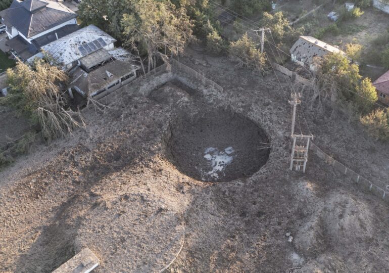 crater-amara-770x540