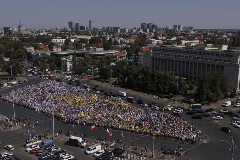 INSTANT_PROTEST_EDUCATIE_SET_2_15_INQUAM_Photos_Octav_Ganea