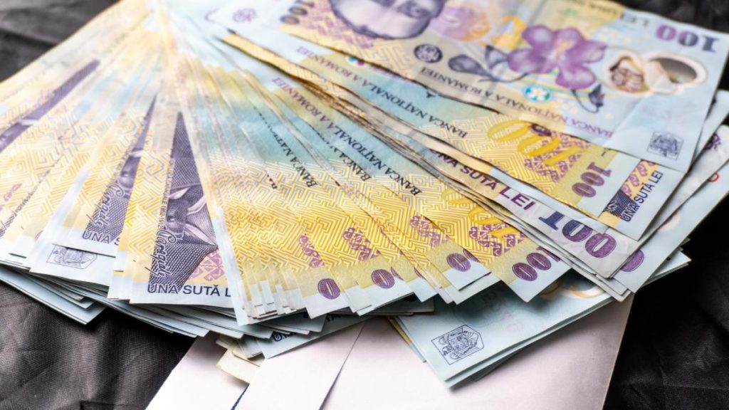 cand-se-modifica-ircc-si-cum-sunt-afectate-ratele-romanilor-940094