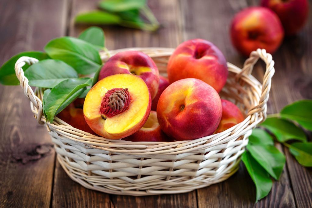 nectarine-beneficii-proprietati