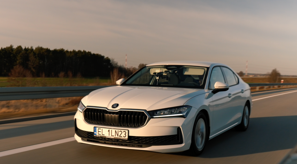 537e4ea0-f0c5-4b3e-96f5-7771a04c6f61-2_a34cfd24