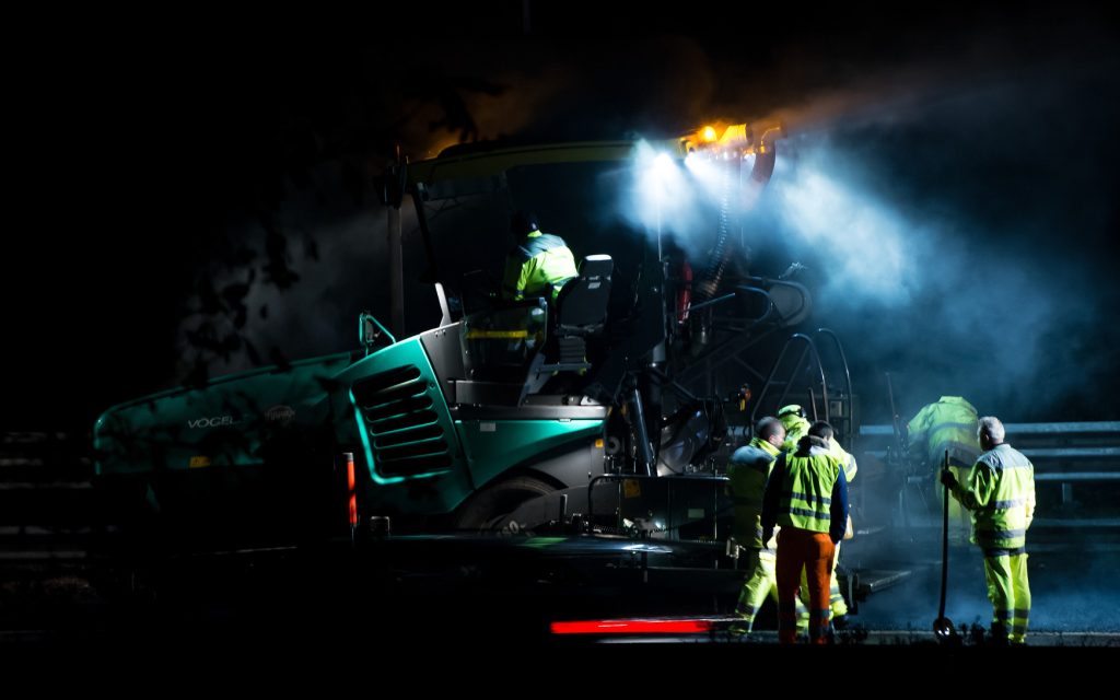 Manutenzione autostrade di notte