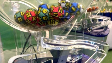 MCZoPTIxNCZoYXNoPWVlZmQ3NDY5ZTFhNDdmN2M4ZDkxY2NjM2VjMGY3MDc4.thumb